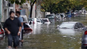 argentina_inundaciones-temporal_La_plata_MDSIMA20130403_0371_4
