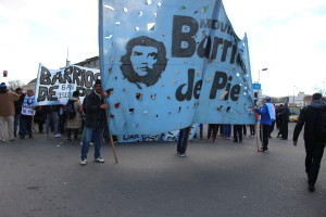 Los Barrios de Pie caminan 48 horas para pedir trabajo a la gobernadora Vidal